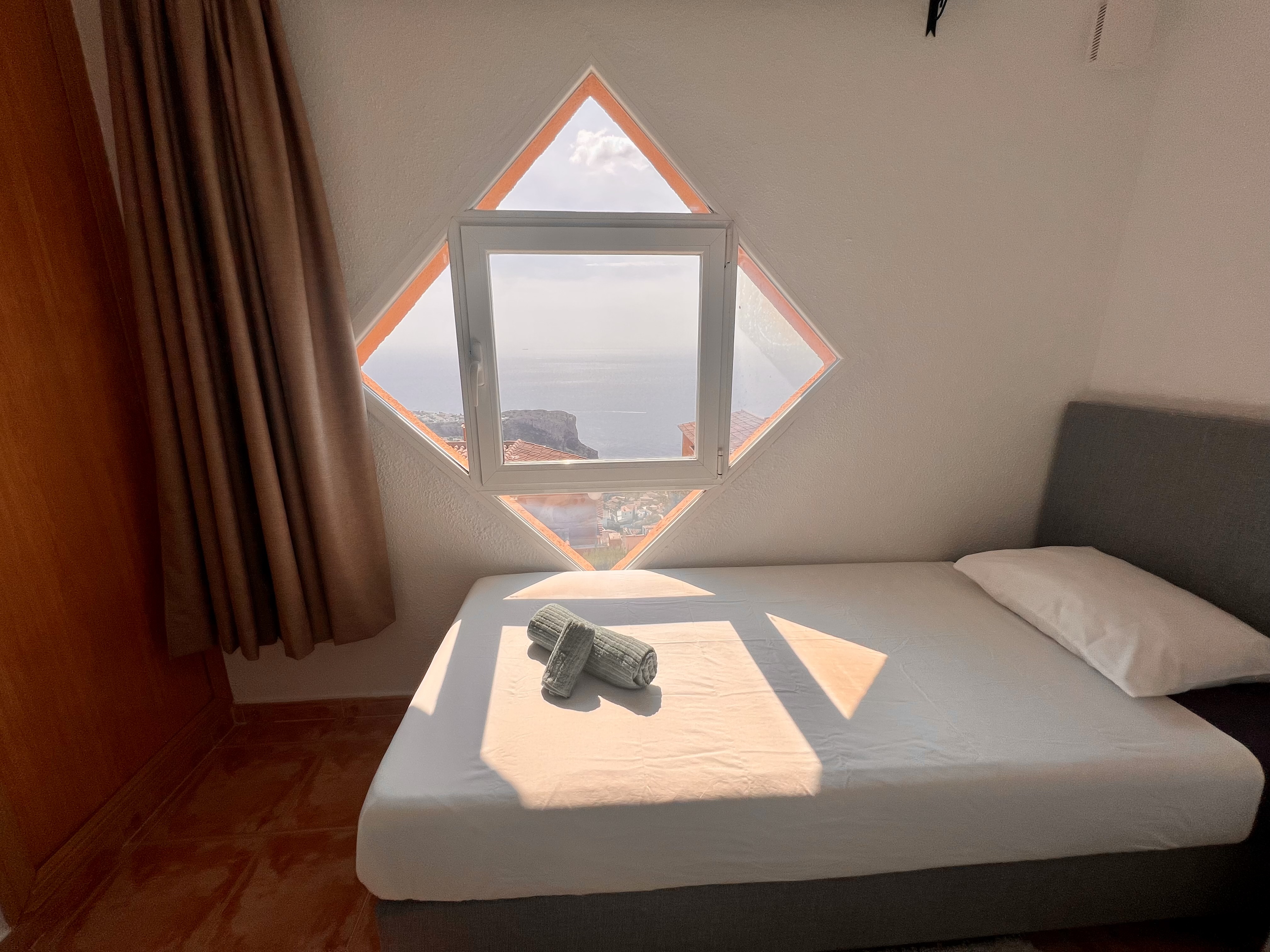 Moderno dúplex en Cumbre del Sol